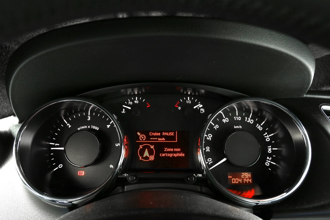 EN IMAGES Le nouveau Peugeot 3008 II face à l ancien