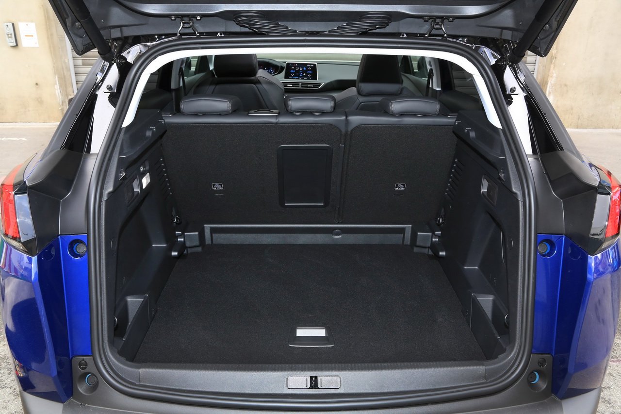 Diaporama et photos Essai Peugeot 3008 PureTech 180 ch le meilleur 3008 pour 2019 ? L'Argus Diaporama et photos Essai Peugeot 3008 PureTech 180 ch le meilleur 3008 pour 2019 ? L'Argus
