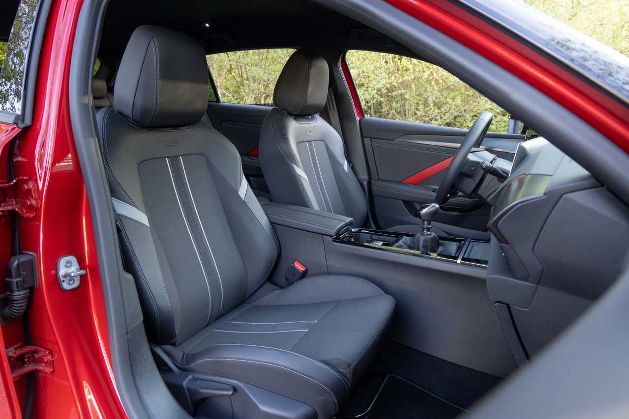 opel astra seats agr