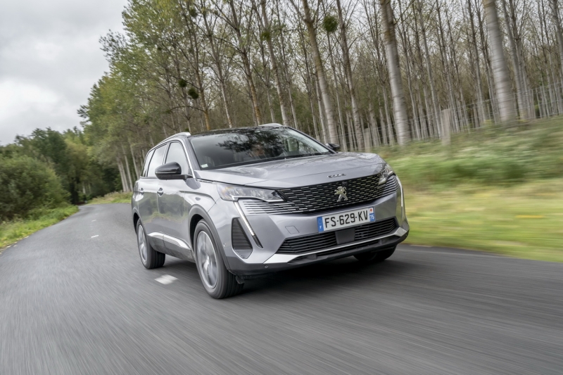 peugeot-5008-restyle-2020-05.jpg