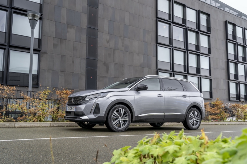 peugeot-5008-restyle-2020-11.jpg