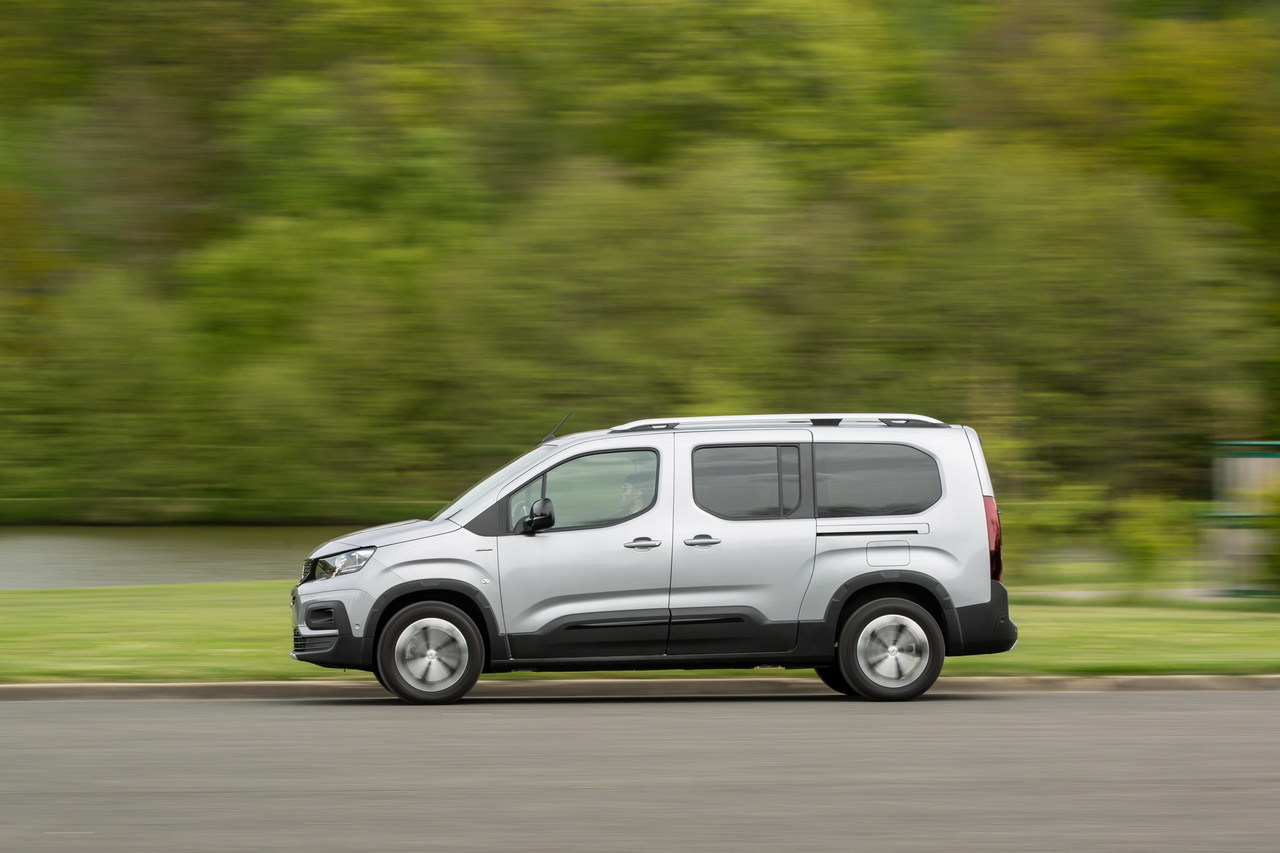 Essai Peugeot Rifter Long Sept Vraies Places Et Pas Seulement