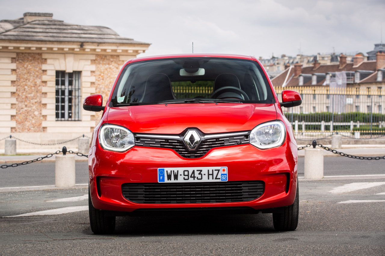 Plaques provisoires WW. Peuton circuler librement en Europe avec