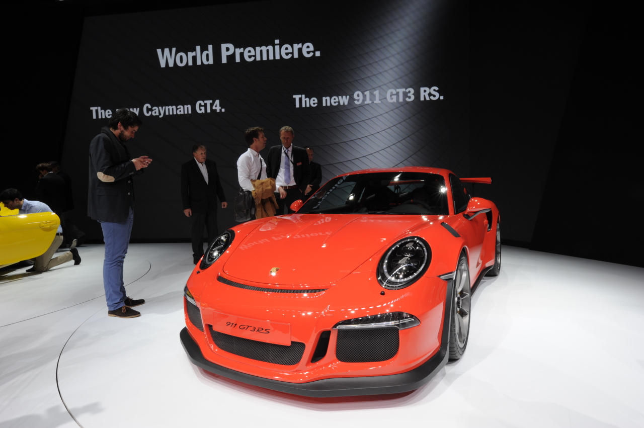 Porsche 911 co2 clearance