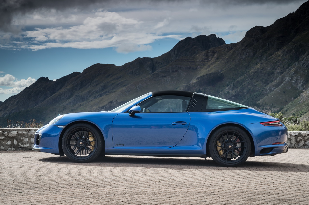 Porsche 911 gt s clearance