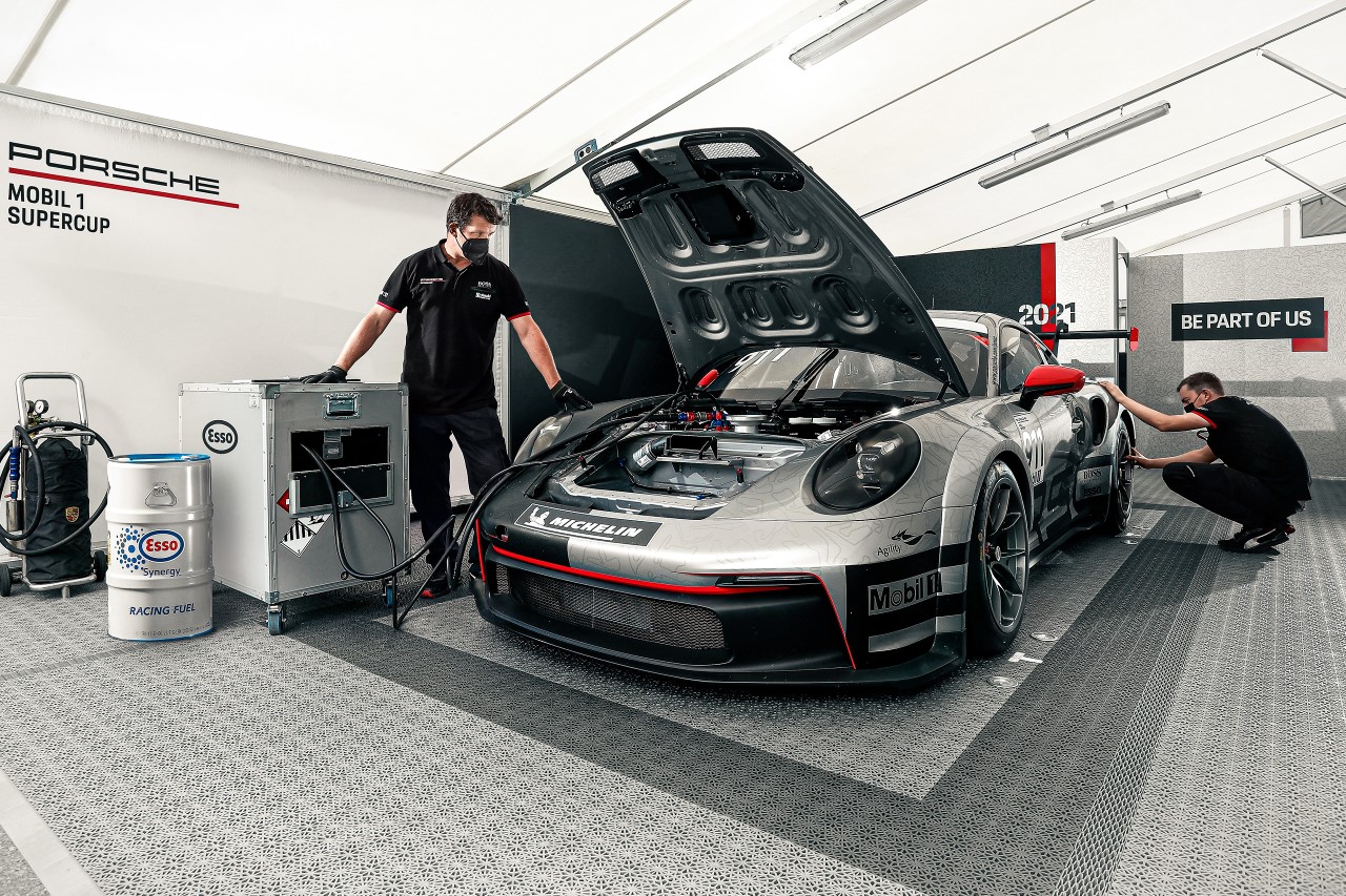 Porsche 911 GT3 Cup synthetic fuel