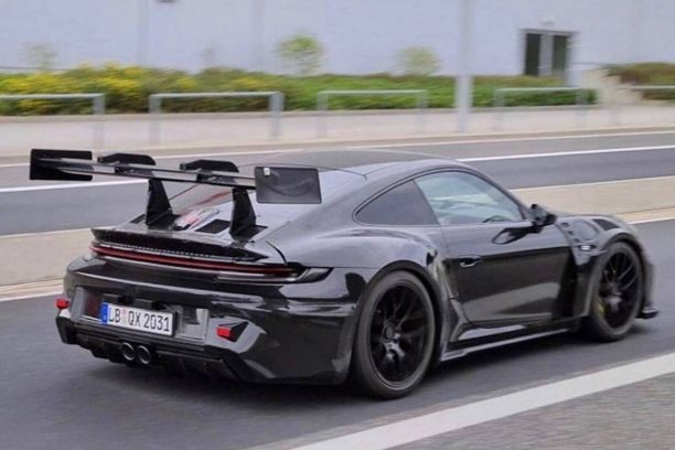 https://www.largus.fr/images/images/porsche_4.jpg?width=612&quality=80