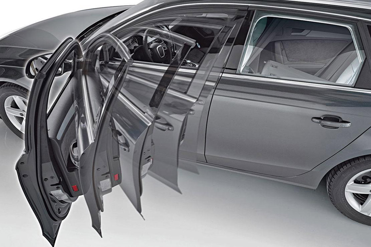 Photo 2 portière automatique kiekert Bientôt des portières à