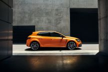 Renault mégane RS 2018 profil droit