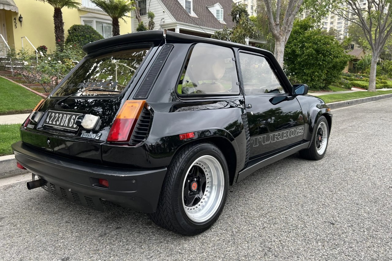Renault 5 Turbo 2 8221 black
