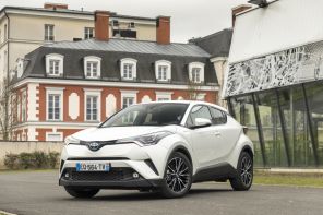 Toyota CH-R