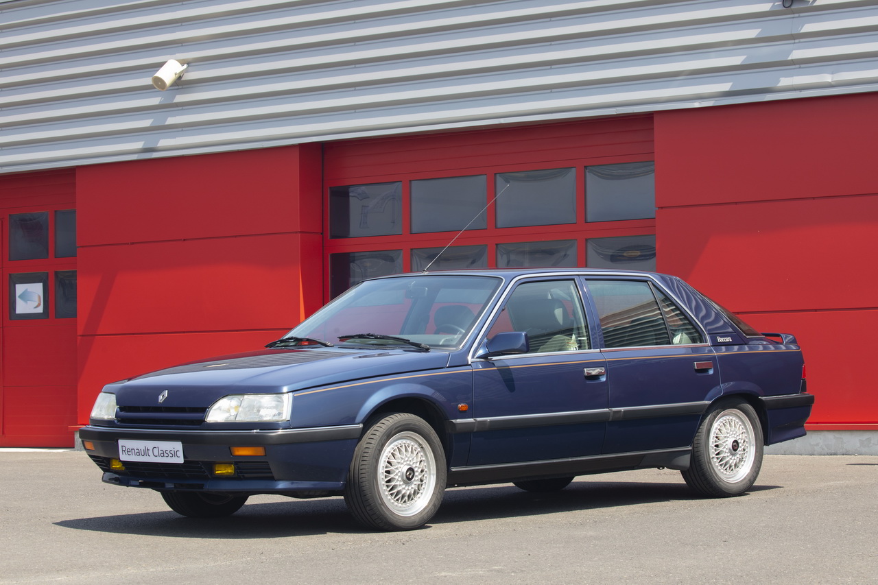 Photo 131 Renault 25 V6 Turbo
