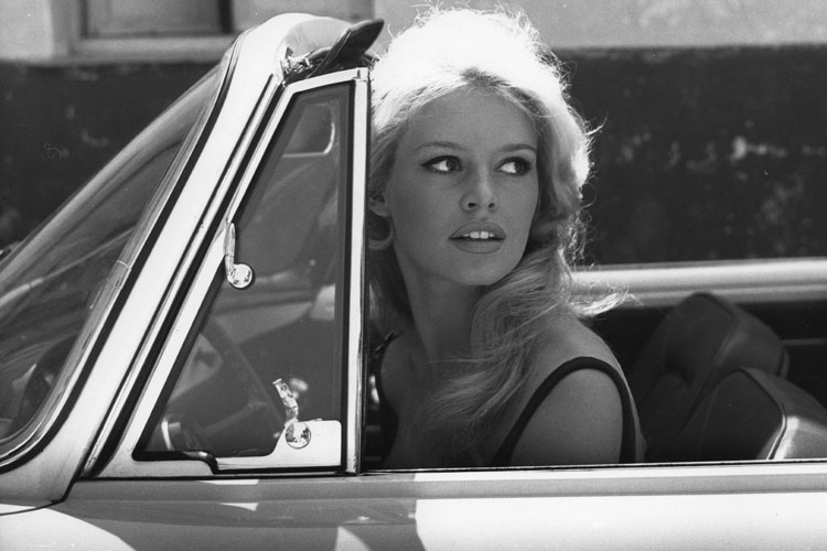 renault caravelle brigitte bardot