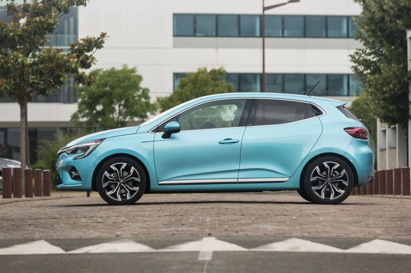 renault-clio-e-tech-2020-bleu-celadon-23_1.jpg