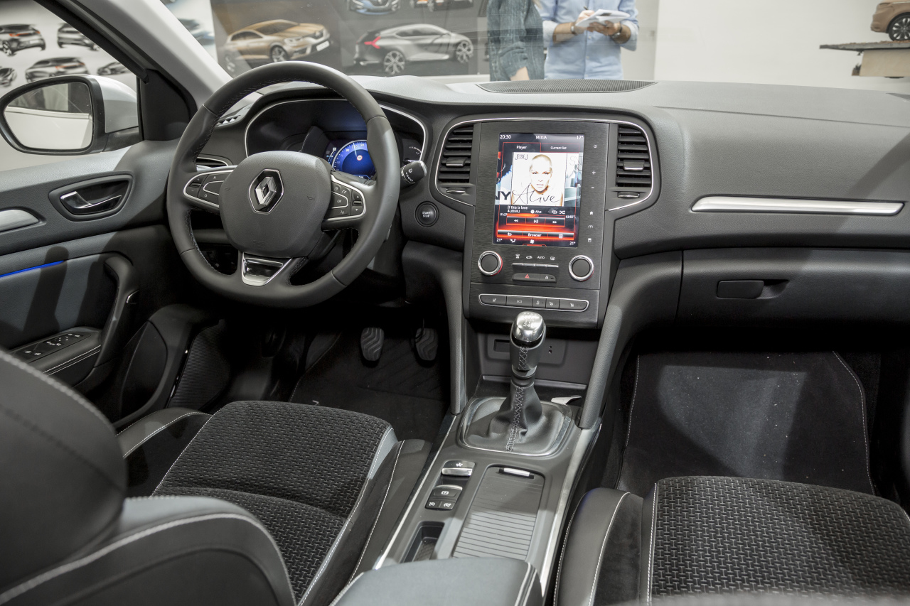 Renault Mégane 2016 : vidéo à bord de la nouvelle Mégane 4