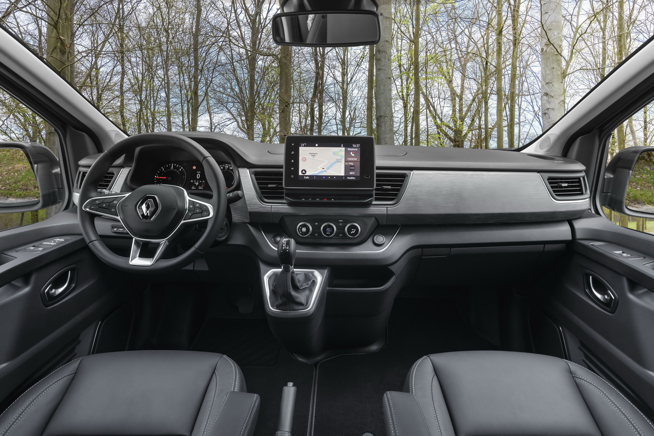 Überraschend Geräumig! Renault Trafic Grand Spaceclass V2329 - utbiy3u