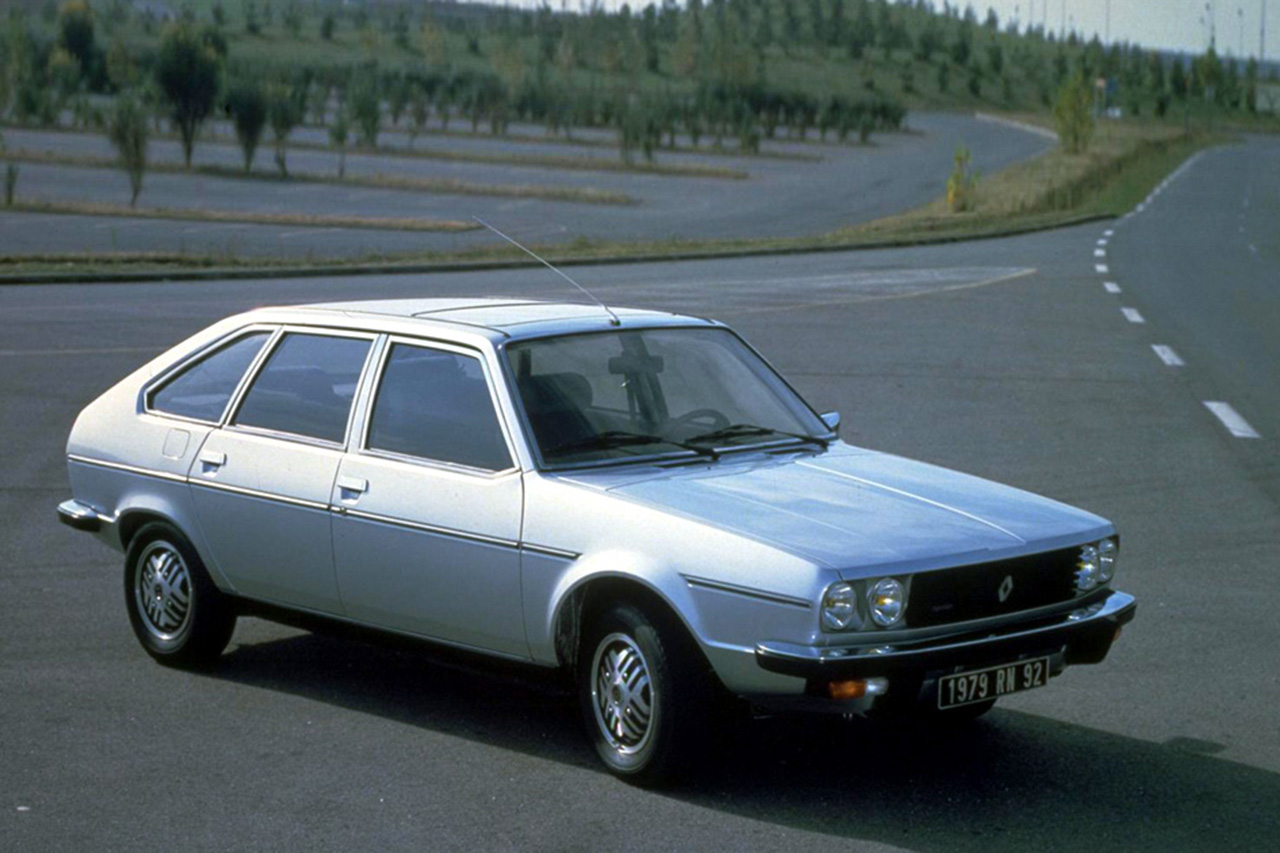 Renault 30 Tx V6 Injection à Vendre Photo 13 - Renault 30 V6 - La saga des voitures françaises à moteur V6