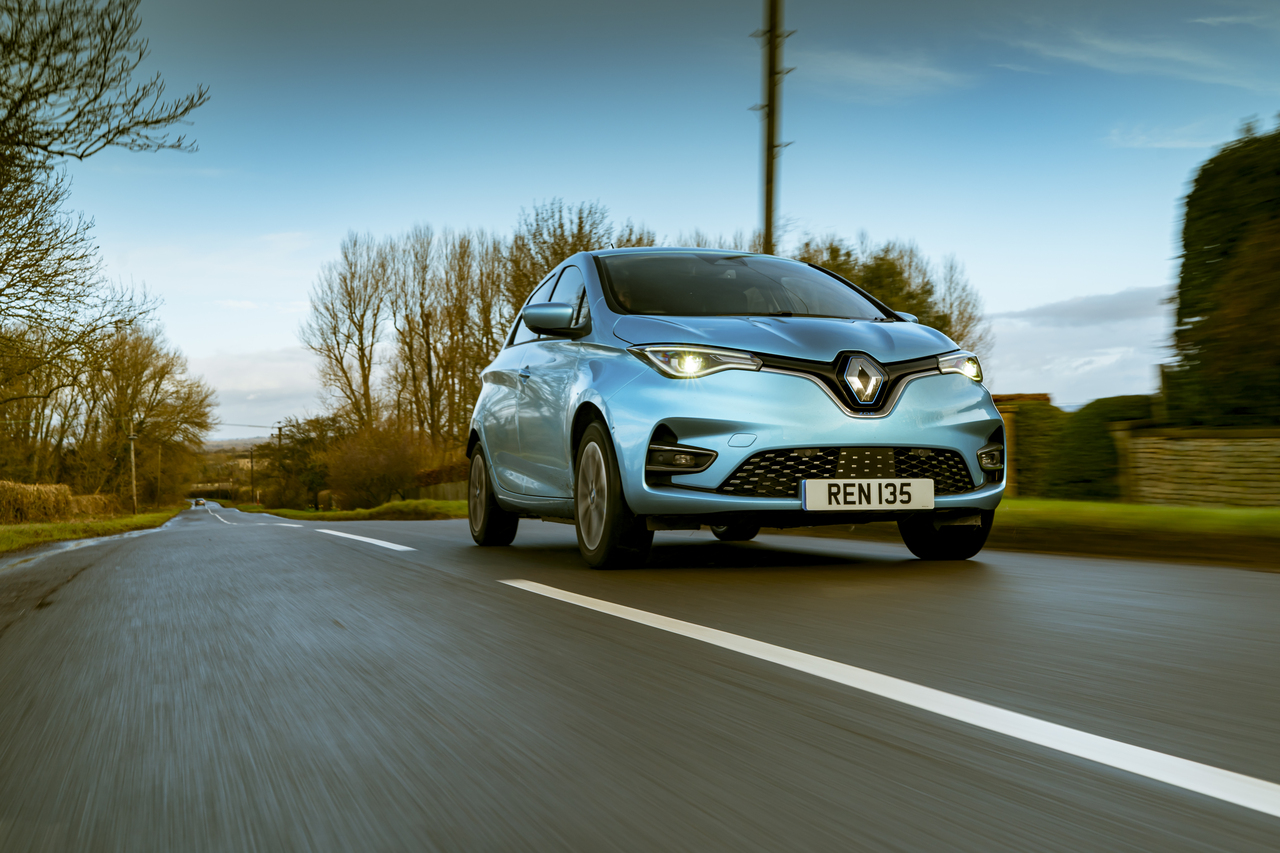 Renault Zoe (2022). Active emergency braking now standard Ace Mind