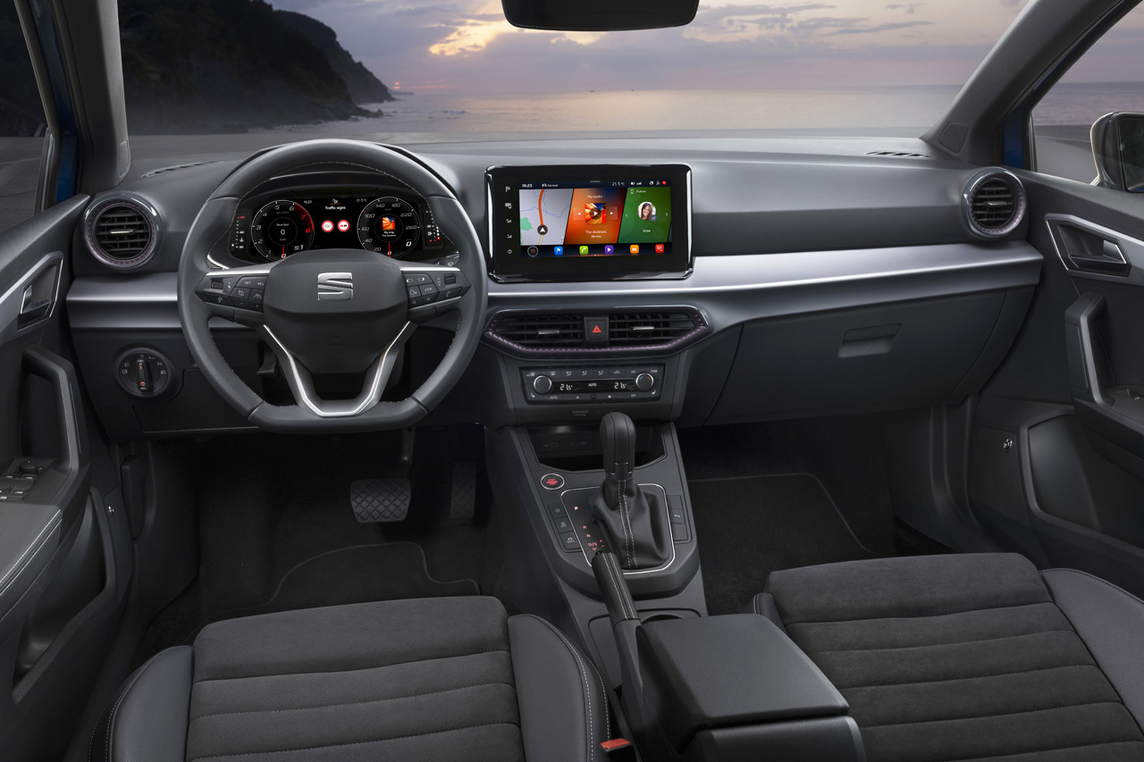 Photo 13 seat Xcellence 2021 planche de bord Essai Seat