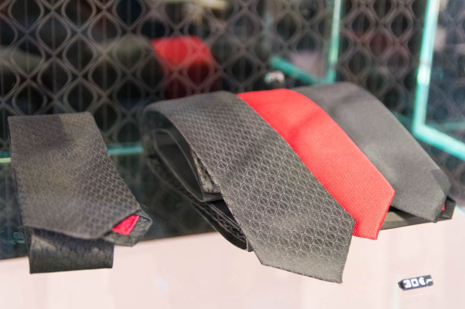 50 idées cadeaux Noël pour les petits et grands fans d'automobile