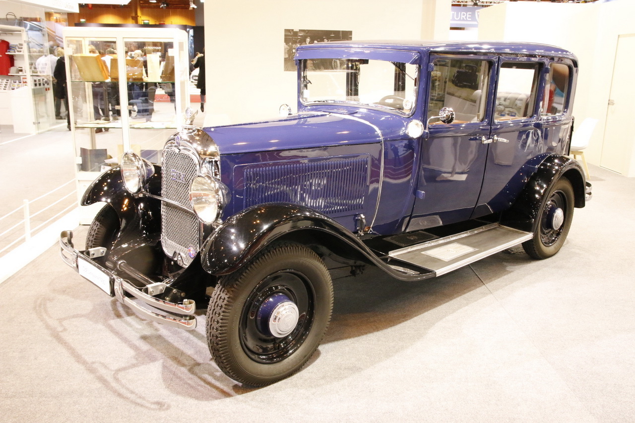 Photo 6 Citroën C6F Limousine 1930 vue de coté Rétromobile 2016 découvrez les stands Photo 6 Citroën C6F Limousine 1930 vue de coté Rétromobile 2016 découvrez les stands