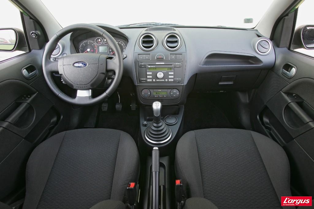 Ford Fiesta Iii Au Volant