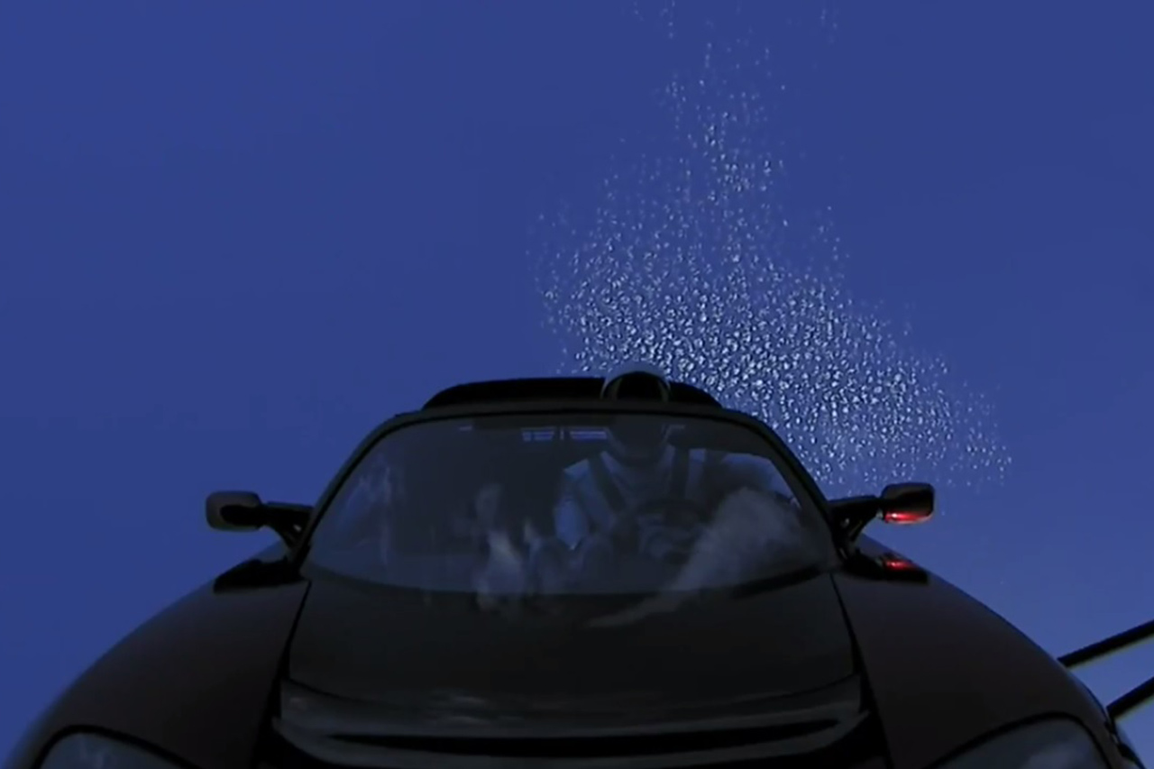 Video Tesla Lance La Premiere Voiture Dans L Espace