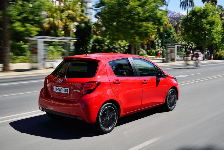 Essai Toyota Yaris 100h hybride 2014 une mise à jour salutaire