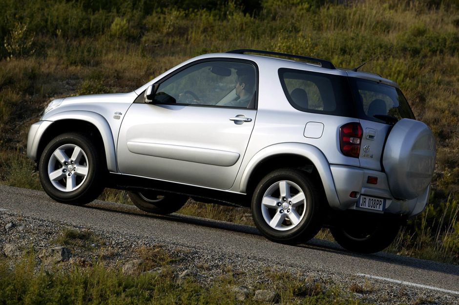 La saga Toyota RAV4 10 millions d'exemplaires vendus depuis 1994 Photo 10 L'argus La saga Toyota RAV4 10 millions d'exemplaires vendus depuis 1994 Photo 10 L'argus