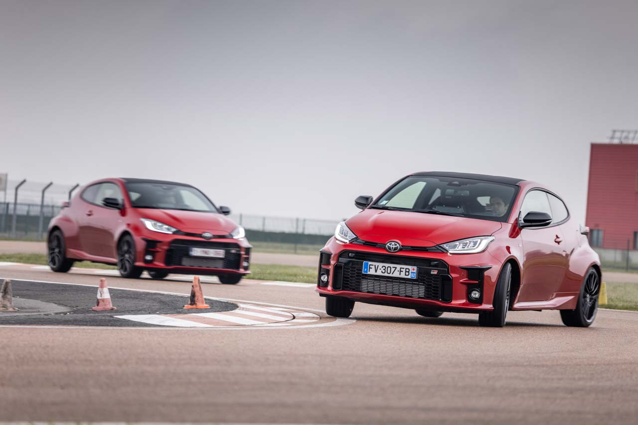 Toyota Yaris GR : Track ou Pack Premium, laquelle choisir ? Le match !