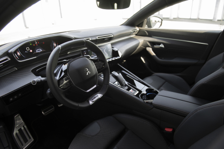 Peugeot 508 SW 2018 planche de bord habitacle i-Cockpit