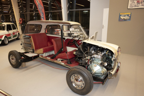 Mini 1959 vue en coupe