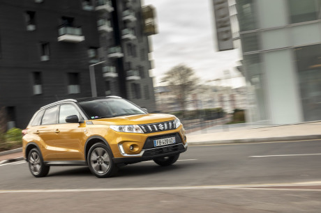 Suzuki Vitara 1.0 Boosterjet Allgrip 2019 : Roulants 3/4 AV droit.