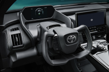 Toyota BZ4X concept volant futuriste