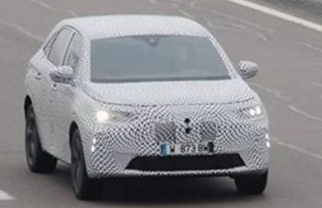 DS7 Crossback surpris en phase de tests