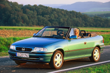 Opel Astra F cabriolet