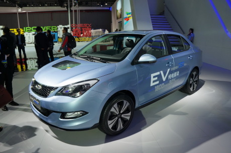 La nouvelle Chery Arrizo 3 EV.