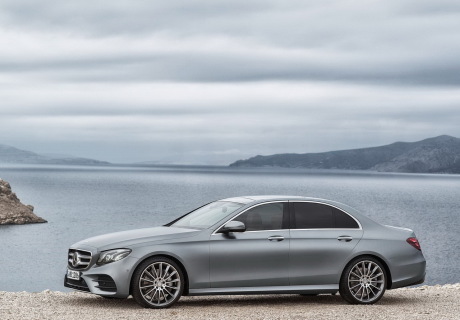 voiture télécommandée mercedes amg