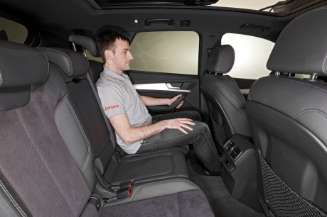 julien sarboraria place arrière audi q5