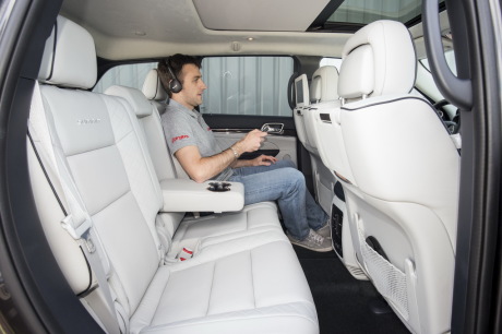 Lecteur Bluray avec écran et casque du Jeep Grand Cherokee Summit Signature