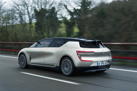 vue arrière renault symbioz demo car