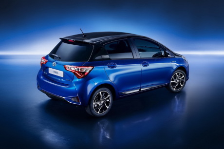 toyota yaris 2017 arrière