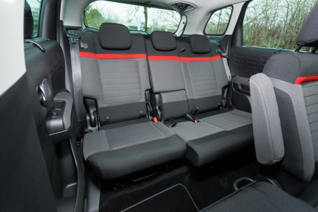 places arrière citroen c3 aircross