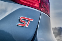 logo ford fiesta st