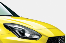 phare et capot moteur de la suzuki swift sport 2017