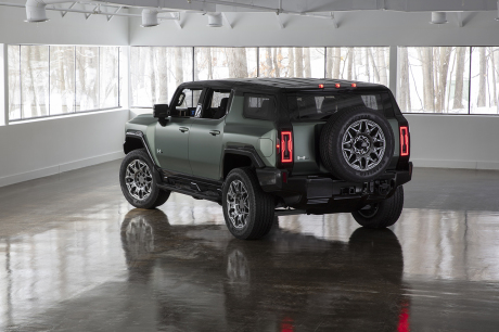 Gmc Hummer Ev Suv 2023 La Demesure Americaine Desormais Electrique