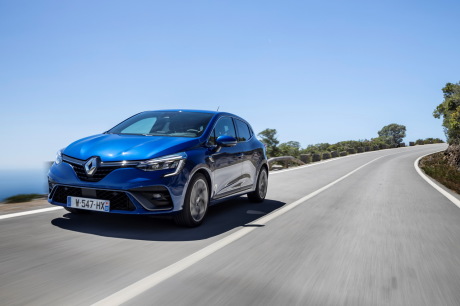 clio 5 sur route