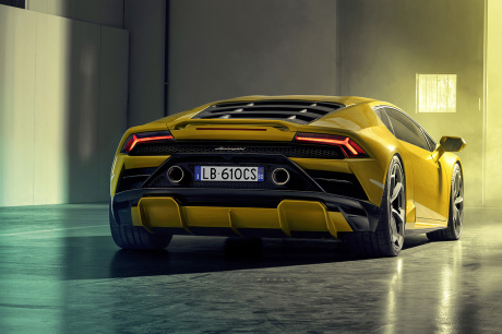 lamborghini huracan evo rwd