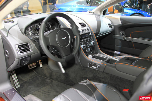 Aston Martin Virage Une Db9 Avec Plus De Chevaux Salon