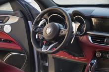 alfa romeo stelvio volant
